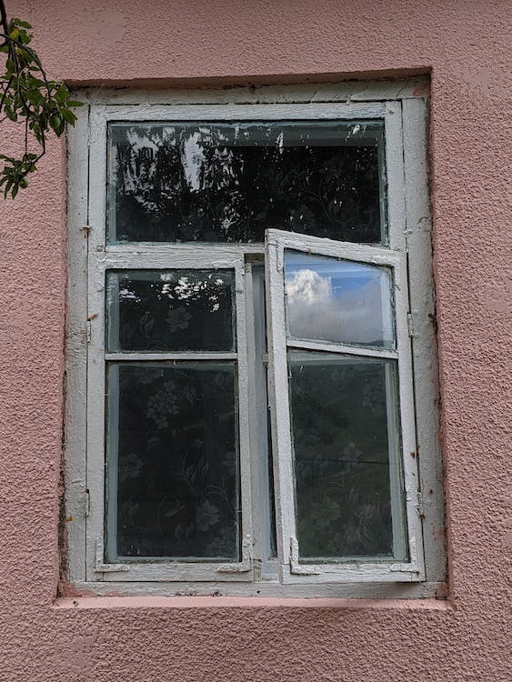 Perché cambiare vecchie finestre con nuove finestre in PVC